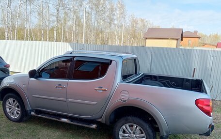 Mitsubishi L200 IV рестайлинг, 2013 год, 1 500 000 рублей, 12 фотография