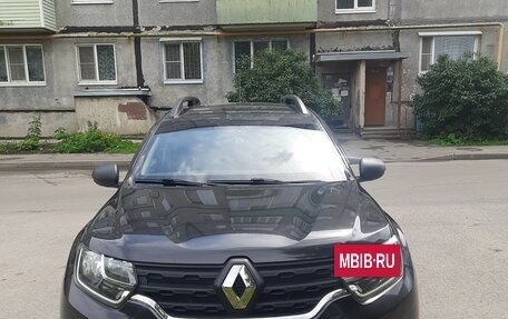 Renault Duster, 2021 год, 2 300 000 рублей, 3 фотография