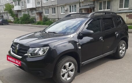 Renault Duster, 2021 год, 2 300 000 рублей, 2 фотография