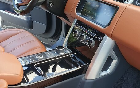 Land Rover Range Rover IV рестайлинг, 2017 год, 8 900 000 рублей, 21 фотография
