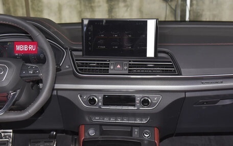 Audi Q5, 2025 год, 5 999 000 рублей, 10 фотография