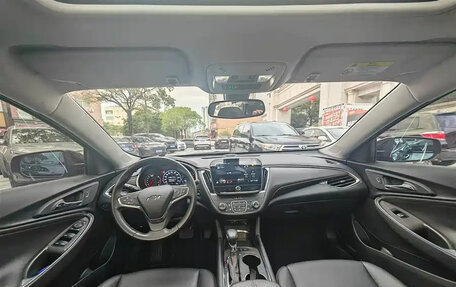 Chevrolet Malibu IX, 2022 год, 1 945 333 рублей, 13 фотография