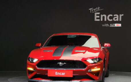 Ford Mustang VI рестайлинг, 2022 год, 3 365 000 рублей, 3 фотография