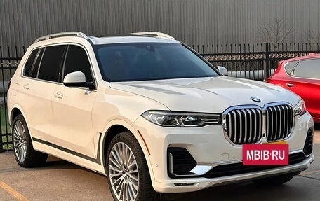 BMW X7, 2022 год, 7 600 000 рублей, 3 фотография