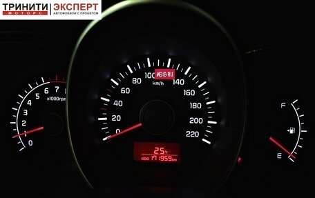 KIA Rio III рестайлинг, 2013 год, 797 000 рублей, 13 фотография