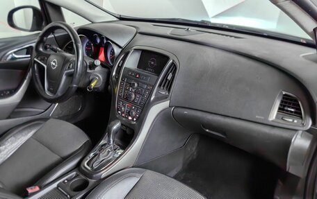 Opel Astra J, 2010 год, 395 000 рублей, 9 фотография