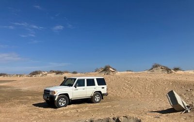 Toyota Land Cruiser 70, 2009 год, 3 150 000 рублей, 1 фотография