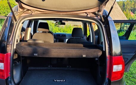 Skoda Yeti I рестайлинг, 2013 год, 1 190 000 рублей, 25 фотография