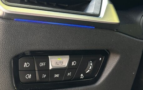 BMW 3 серия, 2021 год, 5 000 000 рублей, 15 фотография