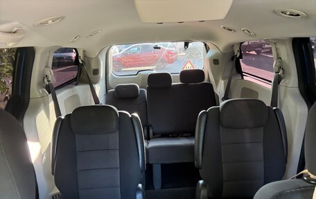 Dodge Caravan V, 2010 год, 1 200 000 рублей, 15 фотография