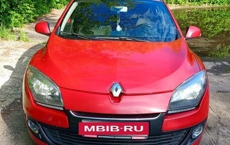 Renault Megane III, 2012 год, 650 000 рублей, 10 фотография