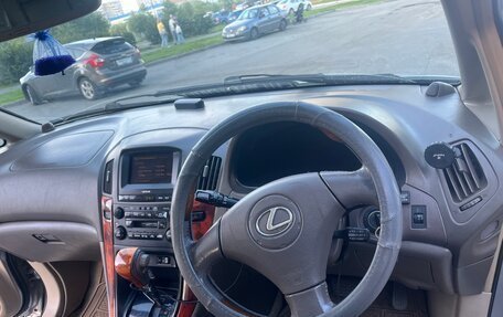 Lexus RX IV рестайлинг, 2002 год, 850 000 рублей, 15 фотография