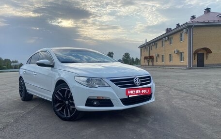 Volkswagen Passat CC I рестайлинг, 2011 год, 980 000 рублей, 2 фотография