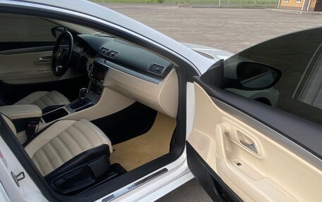 Volkswagen Passat CC I рестайлинг, 2011 год, 980 000 рублей, 24 фотография