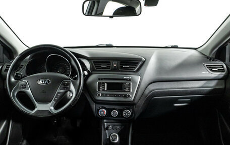 KIA Rio III рестайлинг, 2015 год, 1 099 777 рублей, 13 фотография