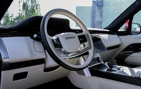 Land Rover Range Rover IV рестайлинг, 2022 год, 20 900 000 рублей, 9 фотография