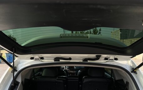 Toyota Highlander III, 2013 год, 2 299 999 рублей, 7 фотография