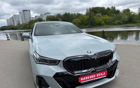 BMW 5 серия, 2023 год, 7 600 000 рублей, 3 фотография