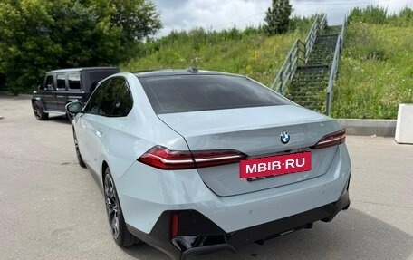 BMW 5 серия, 2023 год, 7 600 000 рублей, 7 фотография