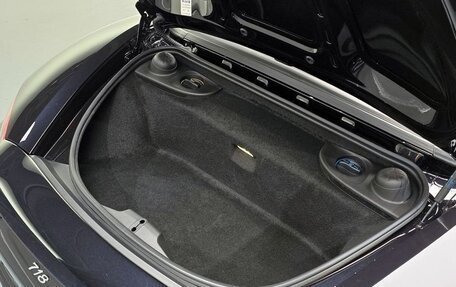 Porsche Boxster, 2022 год, 6 000 000 рублей, 17 фотография