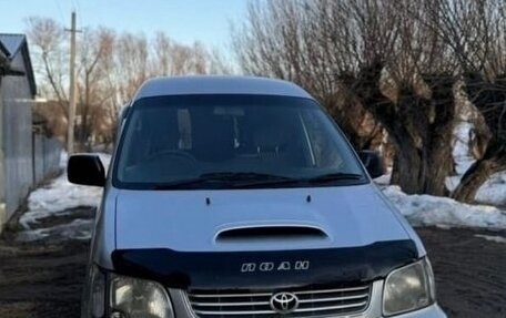 Toyota Noah III, 2001 год, 650 000 рублей, 1 фотография
