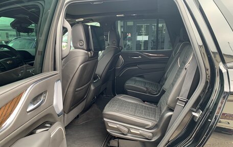 Cadillac Escalade V, 2023 год, 10 900 000 рублей, 18 фотография