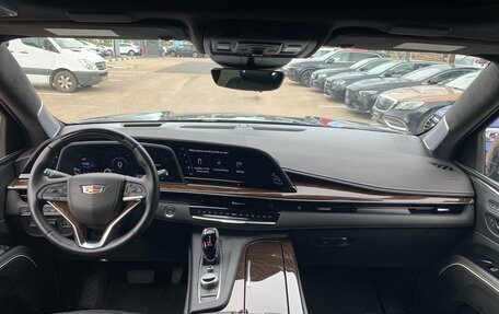 Cadillac Escalade V, 2023 год, 10 900 000 рублей, 15 фотография