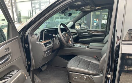Cadillac Escalade V, 2023 год, 10 900 000 рублей, 9 фотография