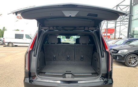 Cadillac Escalade V, 2023 год, 10 900 000 рублей, 22 фотография
