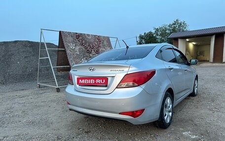 Hyundai Solaris II рестайлинг, 2014 год, 720 000 рублей, 2 фотография