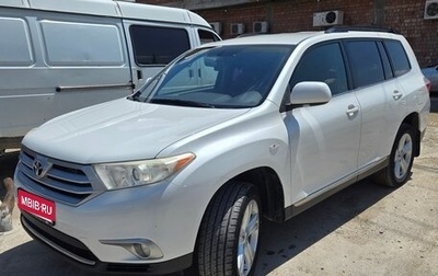 Toyota Highlander III, 2013 год, 1 899 999 рублей, 1 фотография