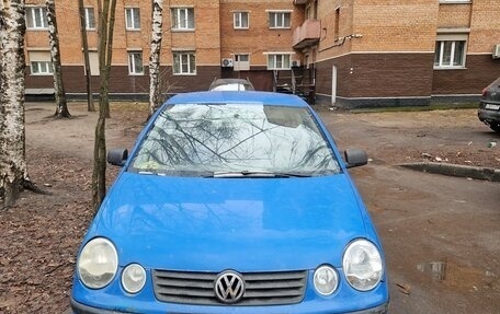 Volkswagen Polo IV рестайлинг, 2002 год, 250 000 рублей, 1 фотография
