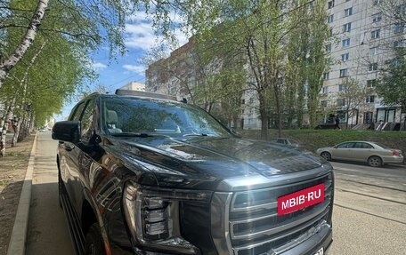 GMC Yukon IV, 2023 год, 8 000 000 рублей, 3 фотография