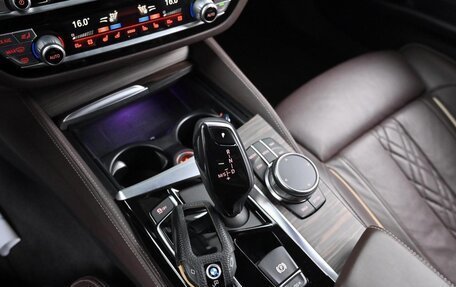 BMW 5 серия, 2020 год, 2 570 000 рублей, 14 фотография