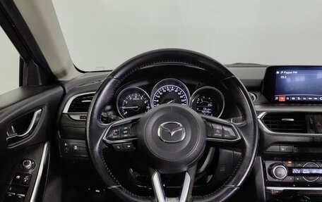 Mazda 6, 2017 год, 1 875 000 рублей, 10 фотография
