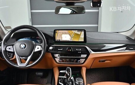 BMW 5 серия, 2022 год, 2 885 010 рублей, 7 фотография