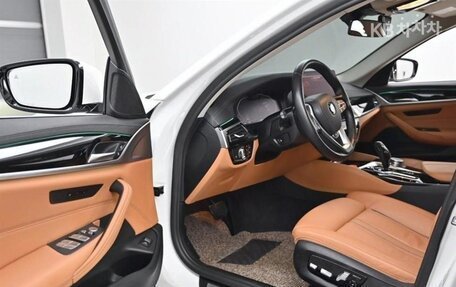 BMW 5 серия, 2022 год, 2 885 010 рублей, 11 фотография