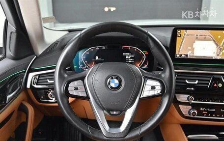 BMW 5 серия, 2022 год, 2 885 010 рублей, 13 фотография