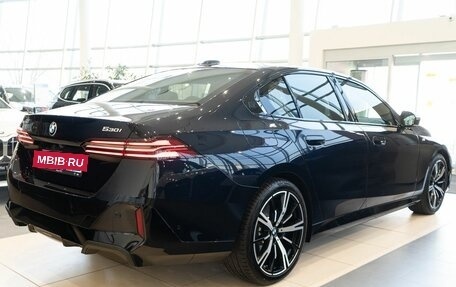 BMW 5 серия, 2024 год, 9 850 000 рублей, 5 фотография
