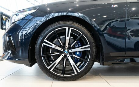 BMW 5 серия, 2024 год, 9 850 000 рублей, 30 фотография