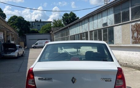 Renault Logan I, 2012 год, 380 000 рублей, 2 фотография