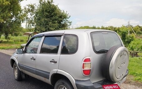 Chevrolet Niva I рестайлинг, 2003 год, 300 000 рублей, 3 фотография