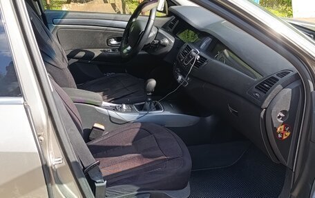 Renault Laguna III рестайлинг, 2009 год, 450 000 рублей, 11 фотография