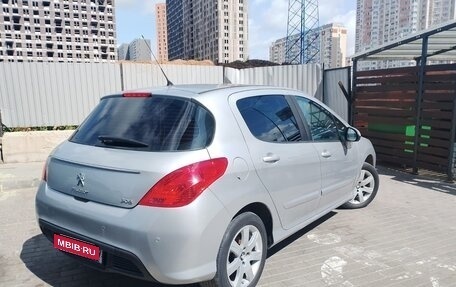 Peugeot 308 II, 2011 год, 610 000 рублей, 2 фотография