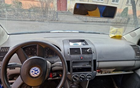 Volkswagen Polo IV рестайлинг, 2002 год, 250 000 рублей, 5 фотография