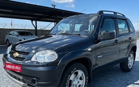 Chevrolet Niva I рестайлинг, 2011 год, 675 000 рублей, 2 фотография