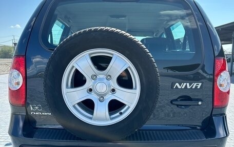 Chevrolet Niva I рестайлинг, 2011 год, 675 000 рублей, 7 фотография