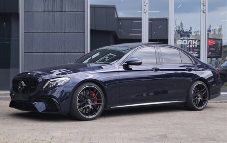 Mercedes-Benz E-Класс, 2016 год, 2 950 000 рублей, 3 фотография
