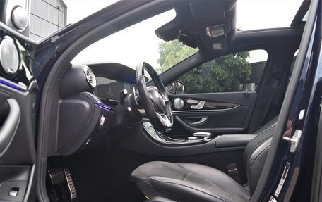 Mercedes-Benz E-Класс, 2016 год, 2 950 000 рублей, 18 фотография