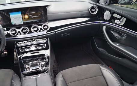 Mercedes-Benz E-Класс, 2016 год, 2 950 000 рублей, 36 фотография